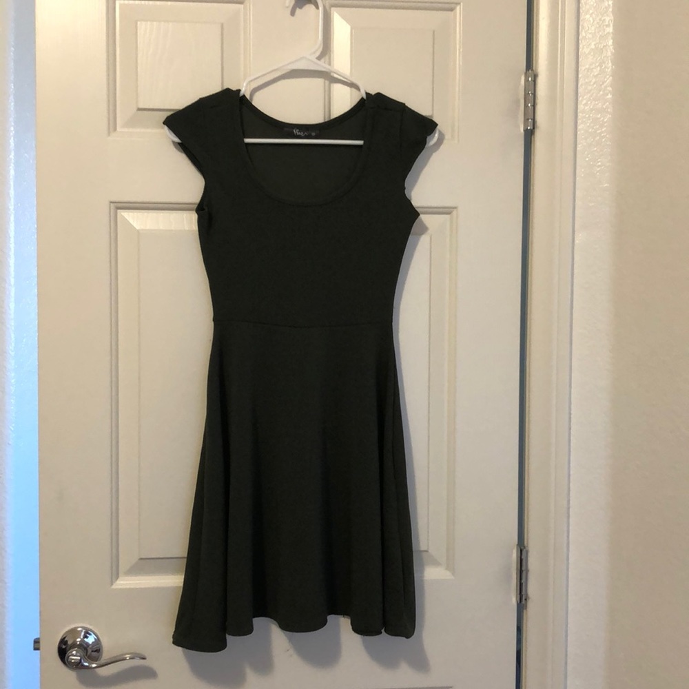 a green dress